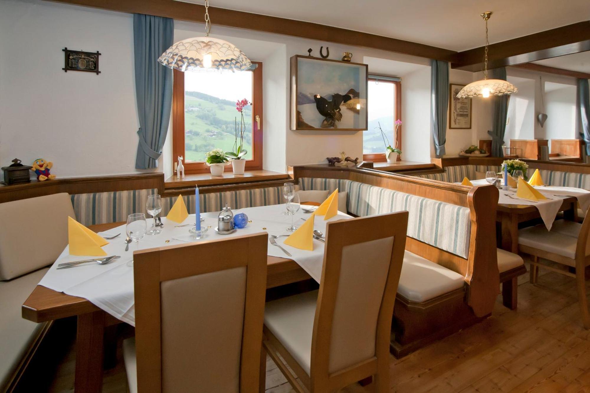 Sportbauernhof - Gasthaus Hochalmblick Krems in Kaernten Eksteriør billede