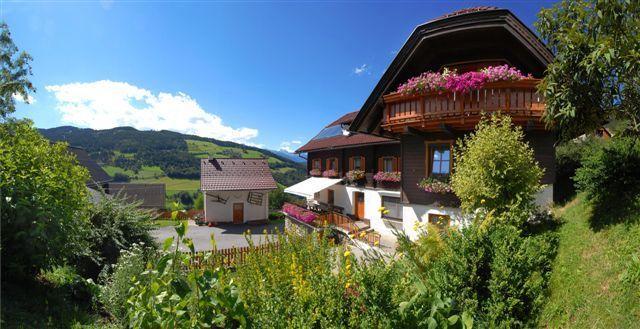 Sportbauernhof - Gasthaus Hochalmblick Krems in Kaernten Eksteriør billede