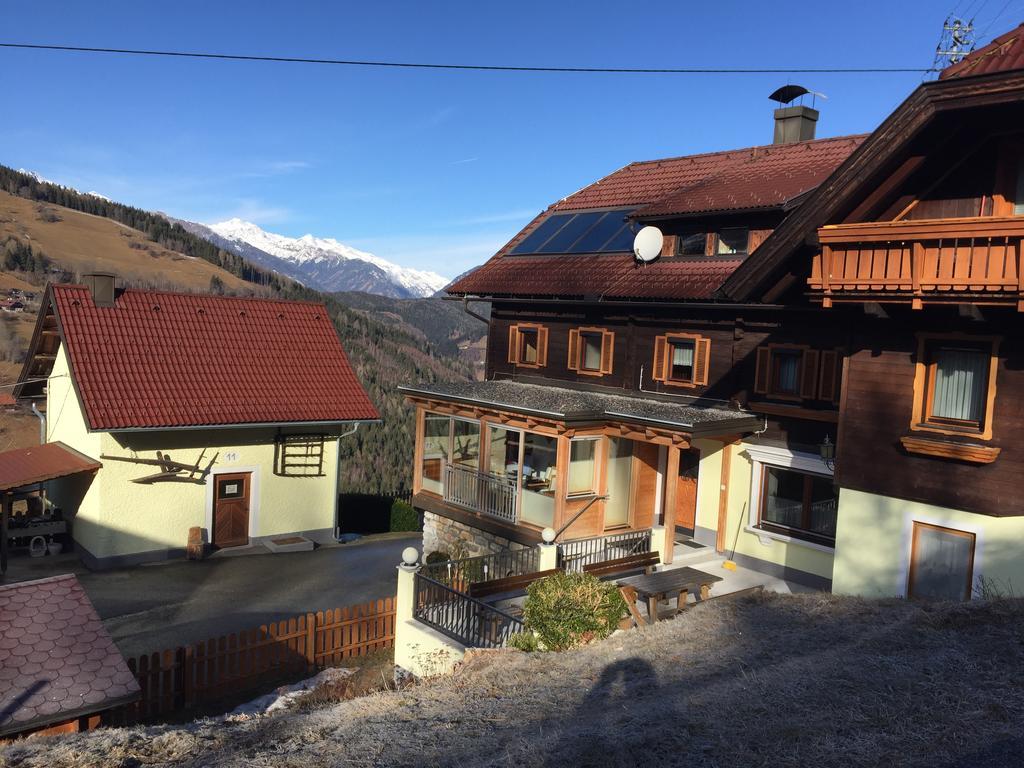 Sportbauernhof - Gasthaus Hochalmblick Krems in Kaernten Eksteriør billede